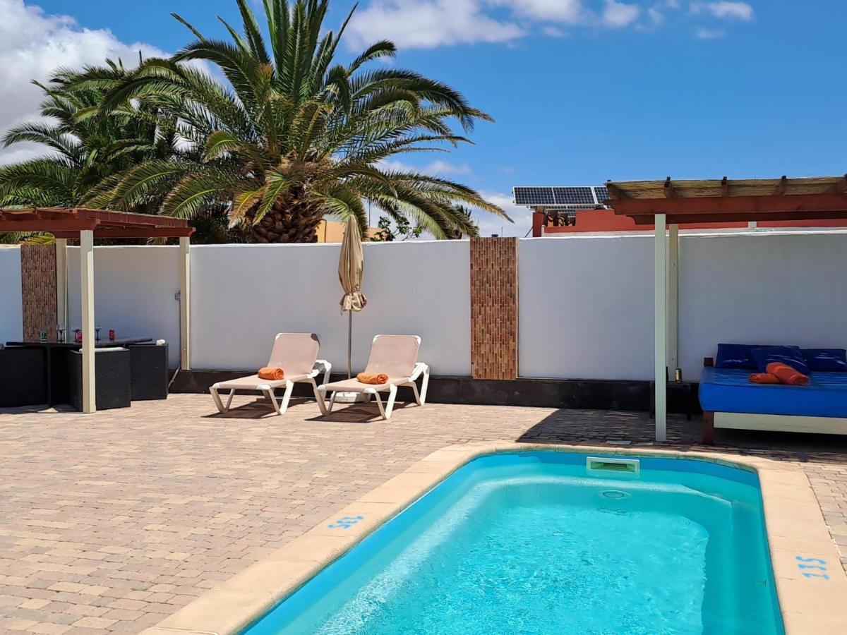 Villa Experience Heated Salty Water Pool Caleta De Fuste Exterior foto