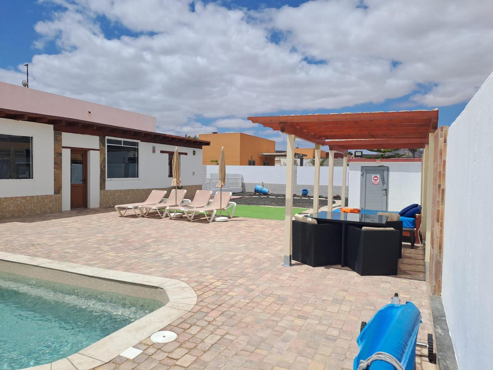 Villa Experience Heated Salty Water Pool Caleta De Fuste Exterior foto